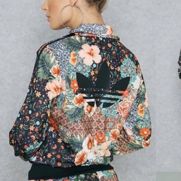 Adidas FARM Rio Jardim Agharta Firebird Floral Track Originals Jacket Size XS - Picture 2 of 13